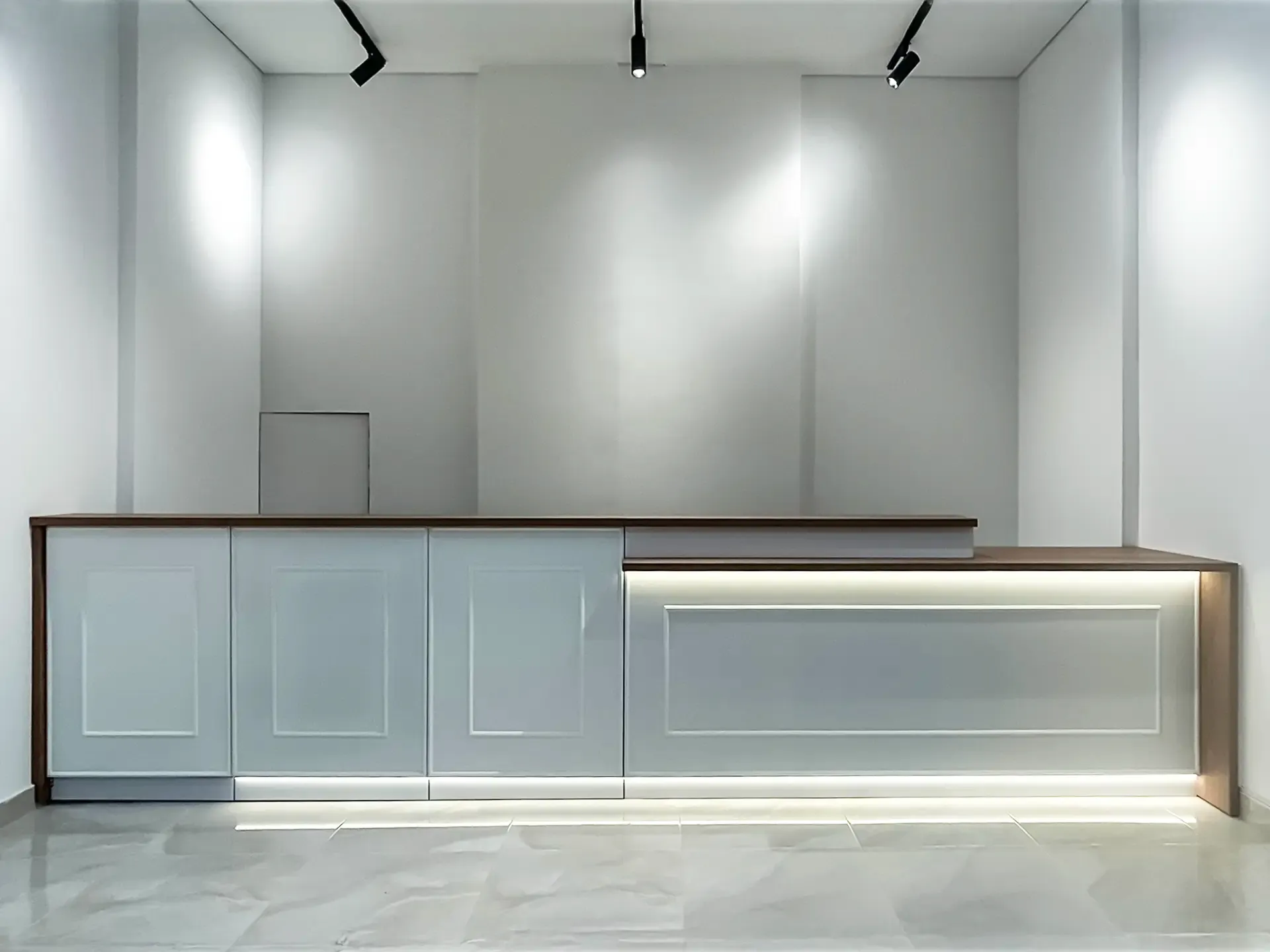 Mostradores de Recepción y Atención con ingeniería de fabricación avanzada en Bogotá