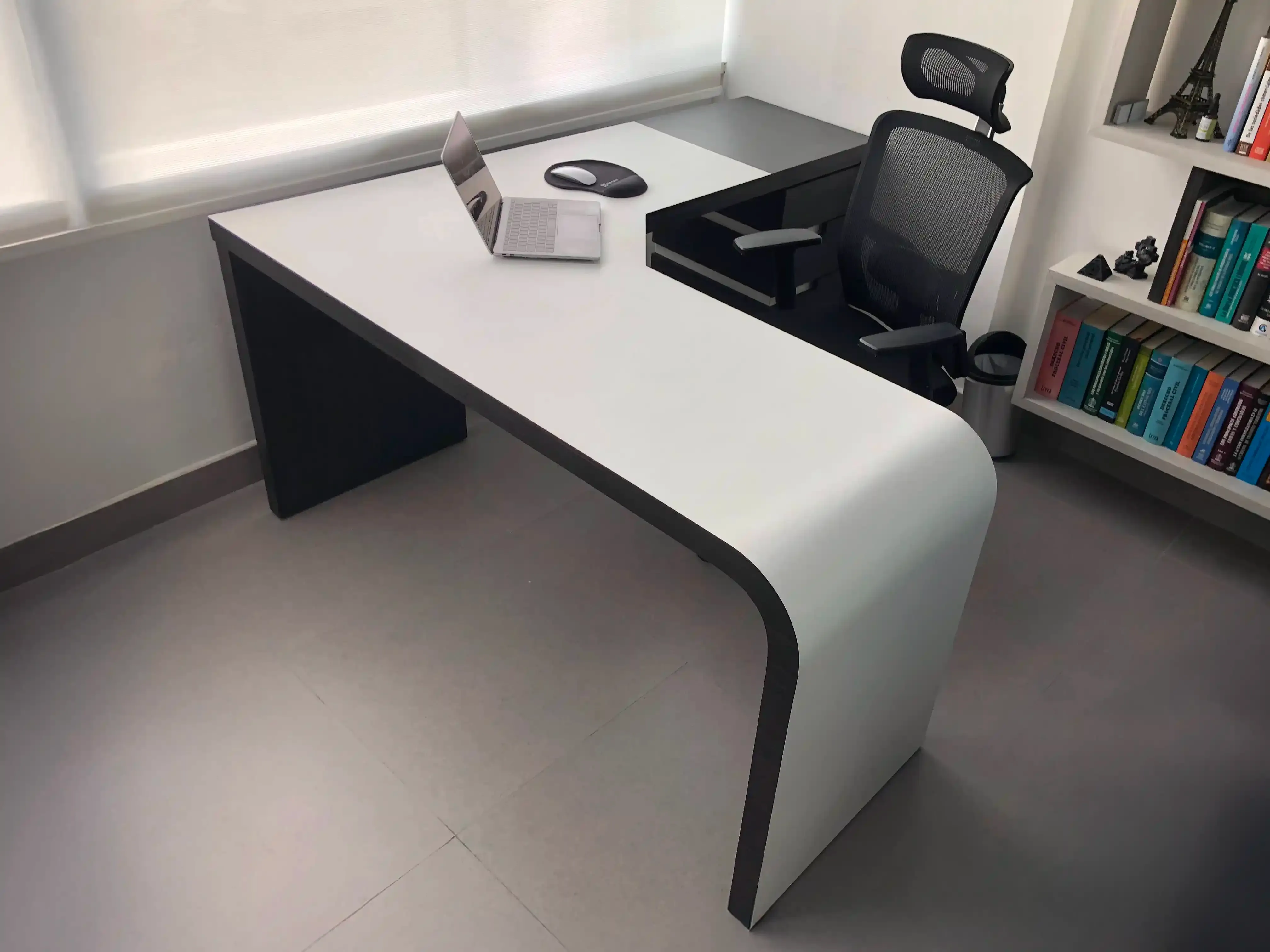 Proyecto de mobiliario de autor ejecutado en Bogotá — DTM