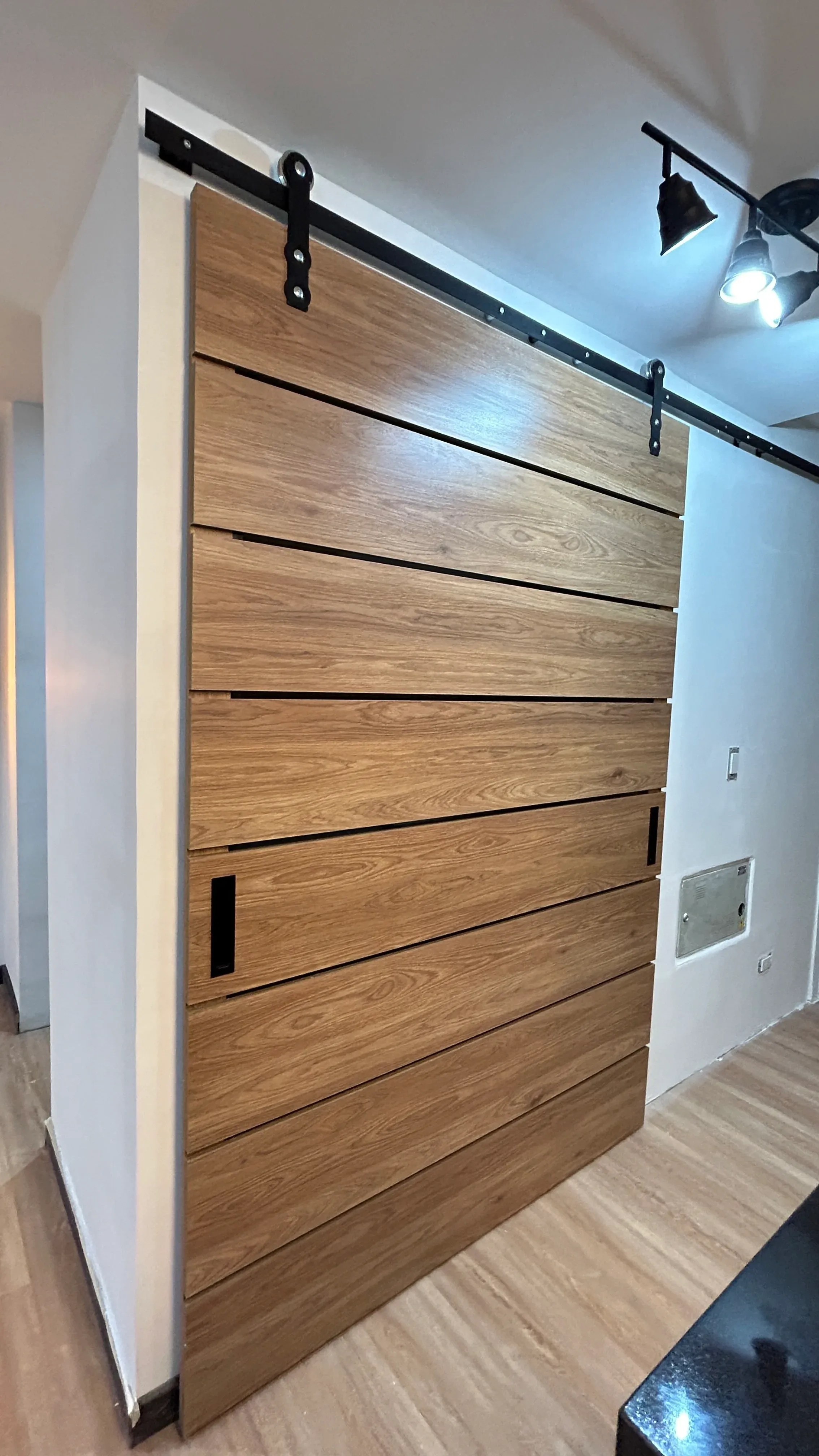 Puerta granero industrial